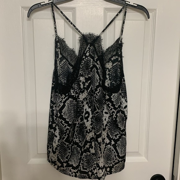 snake print lace tank top - Picture 3 of 3